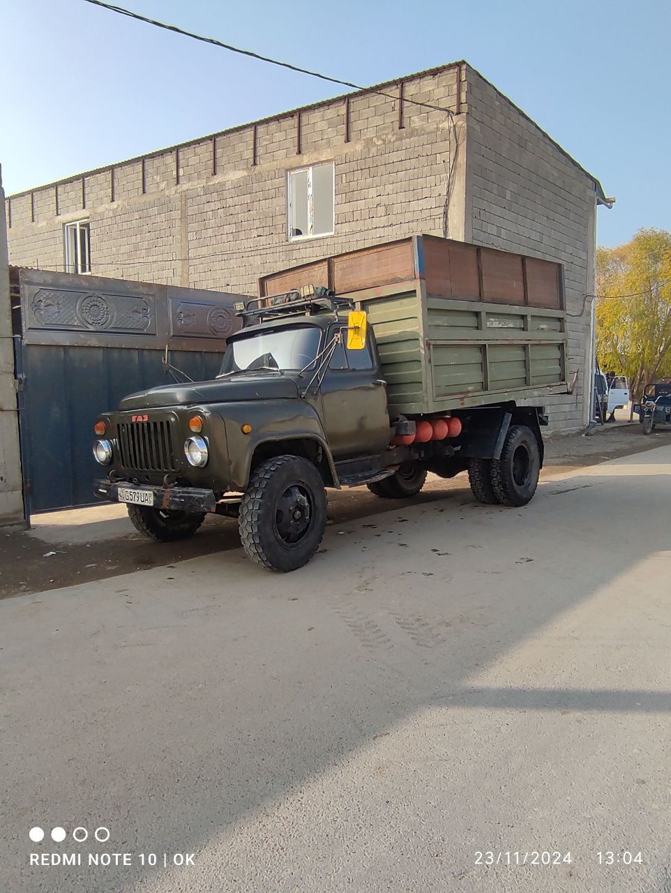 Gaz 53 sotiladi xolati yaxshi