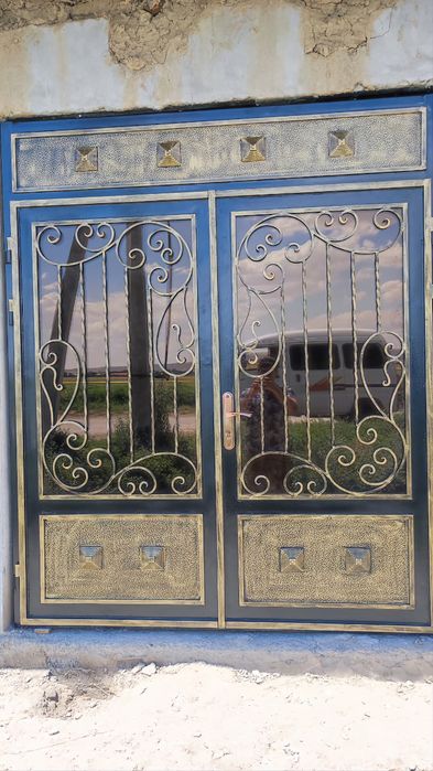 Eshiklar tayyorlaymiz.