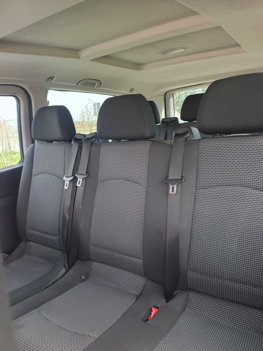 Mercedes-Benz Vito 8+1  2012 Vânzare/Închiriere