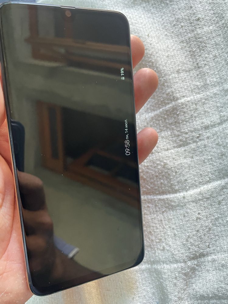 Samsung A70 6]128 gb