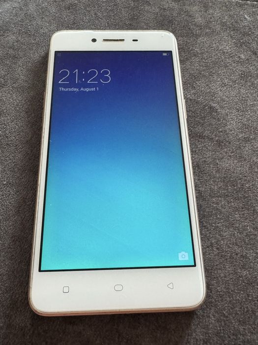 Телефон OPPO A37F
