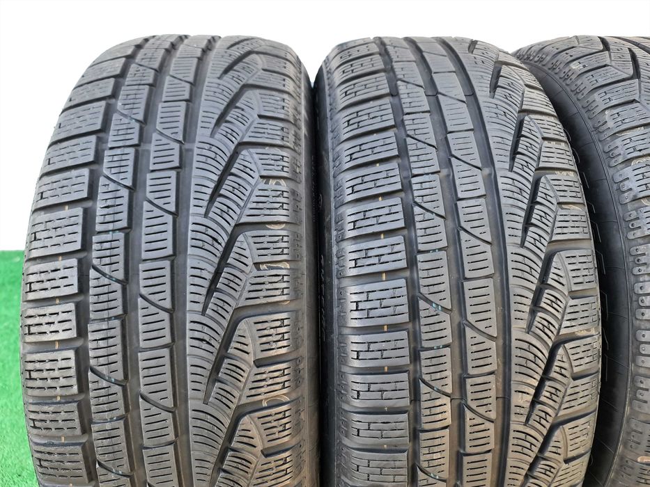 4бр. 225/55/17 PIRELLI Winter Sottozero RFT- зимни