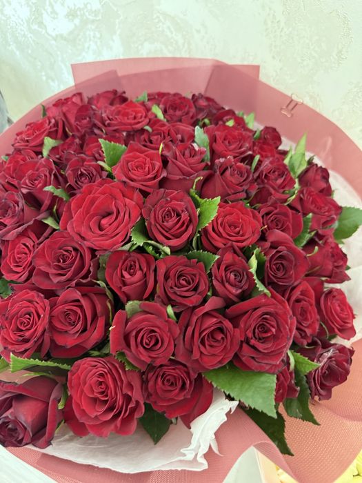 Цветы Роза красив оформ шикарнный новый цветы можете покупат