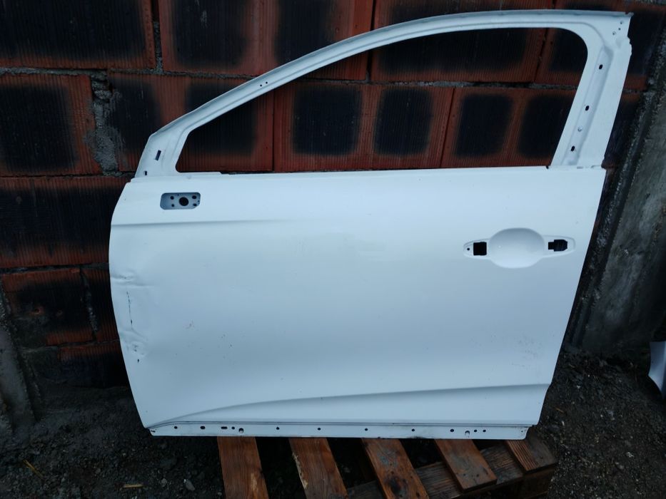 Ușa stânga față Clio 5