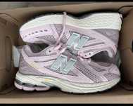 Adidasi New Balance 1906