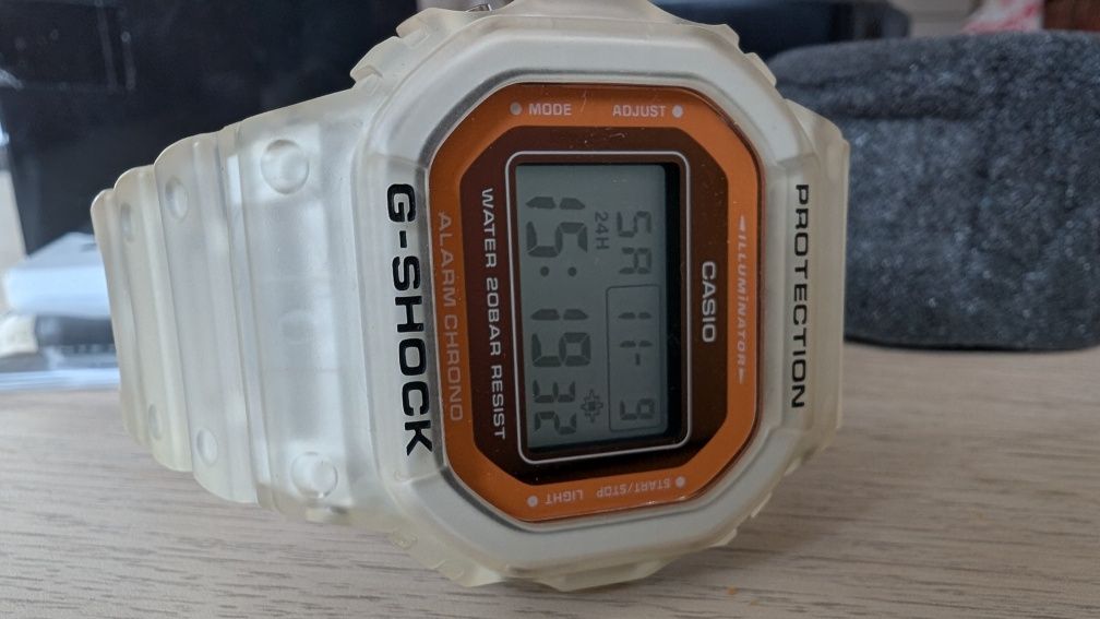 Casio DW5600LS-7 G-Shock