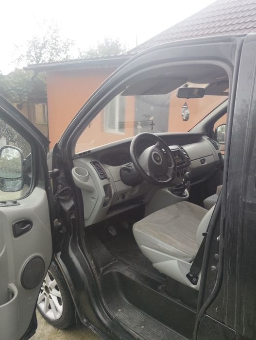 Se vinde Renault trafic