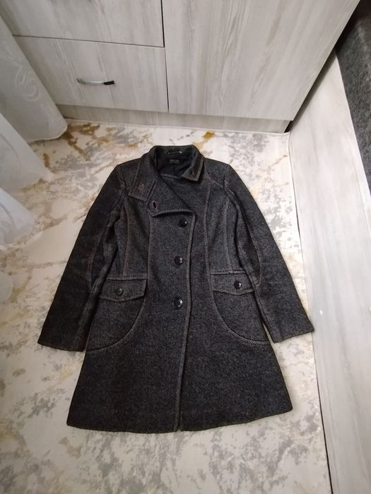 Женская пальто продается