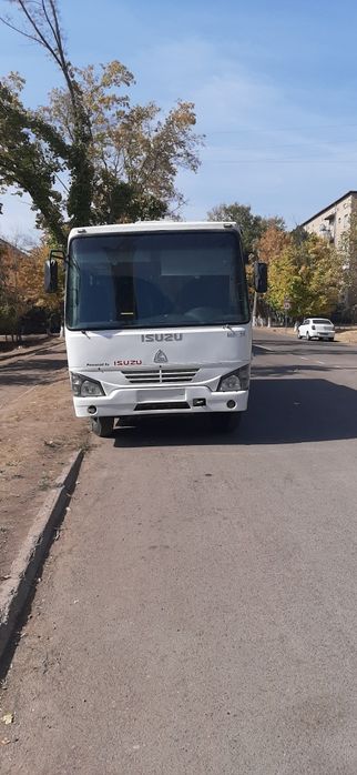 Исузу НП21 люкс 2015-йил