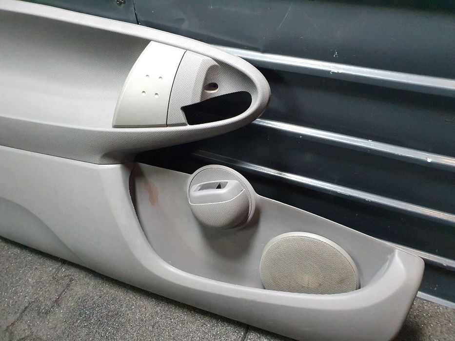 Panou usa dreapta TOYOTA AYGO (_B1_) [ 2005 - > ] OEM 676110H020 / 67611-0H020