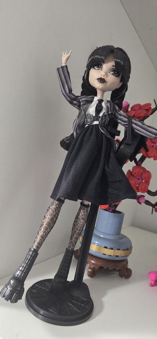 Продам куклу монстер хай