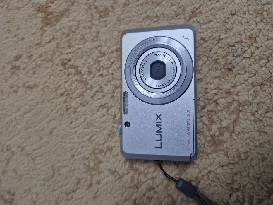 Фотоаппарат FUJIFILM FINEPIX J10 и Lumix Panasonic