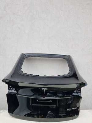 Крышка багажника Tesla Model Y
