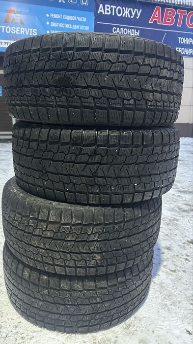 Продам шины YOKOHAMA