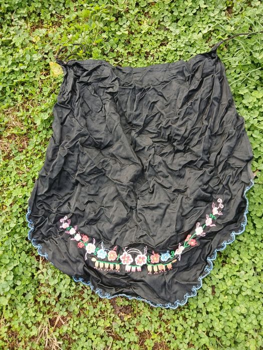 Стари престилки и ризи