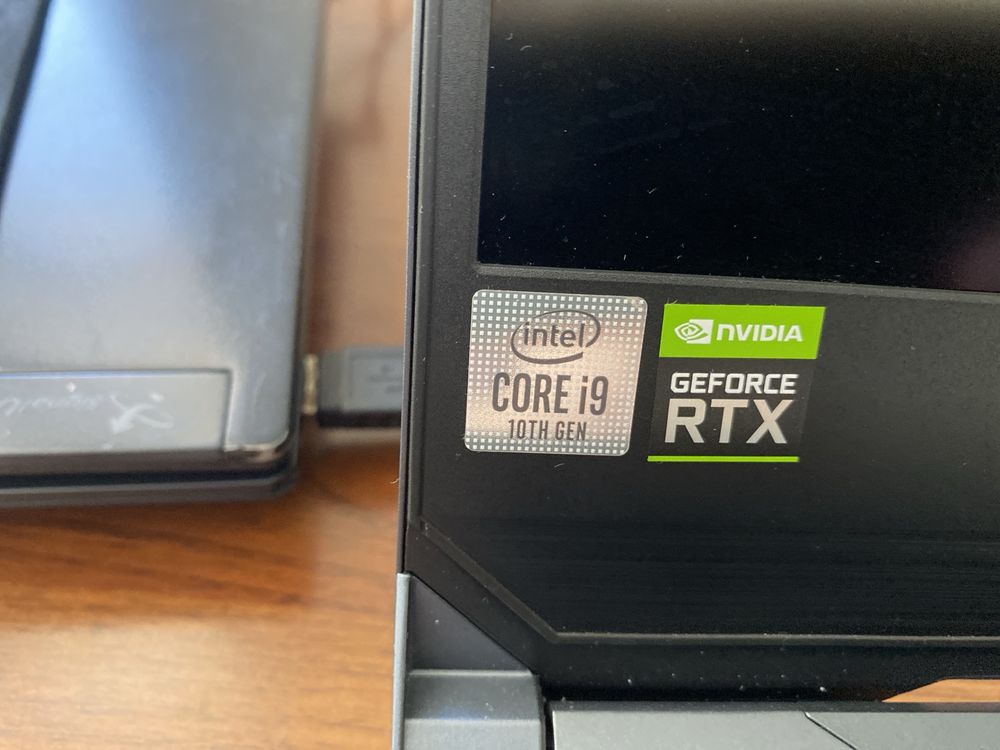 Asus Zephyrus Rog duo15