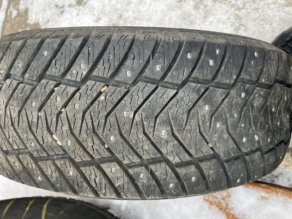 Продам шины MICHELIN X-ICE 4