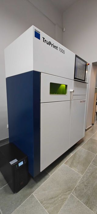 Printer 3D Cr-Co sau titan.