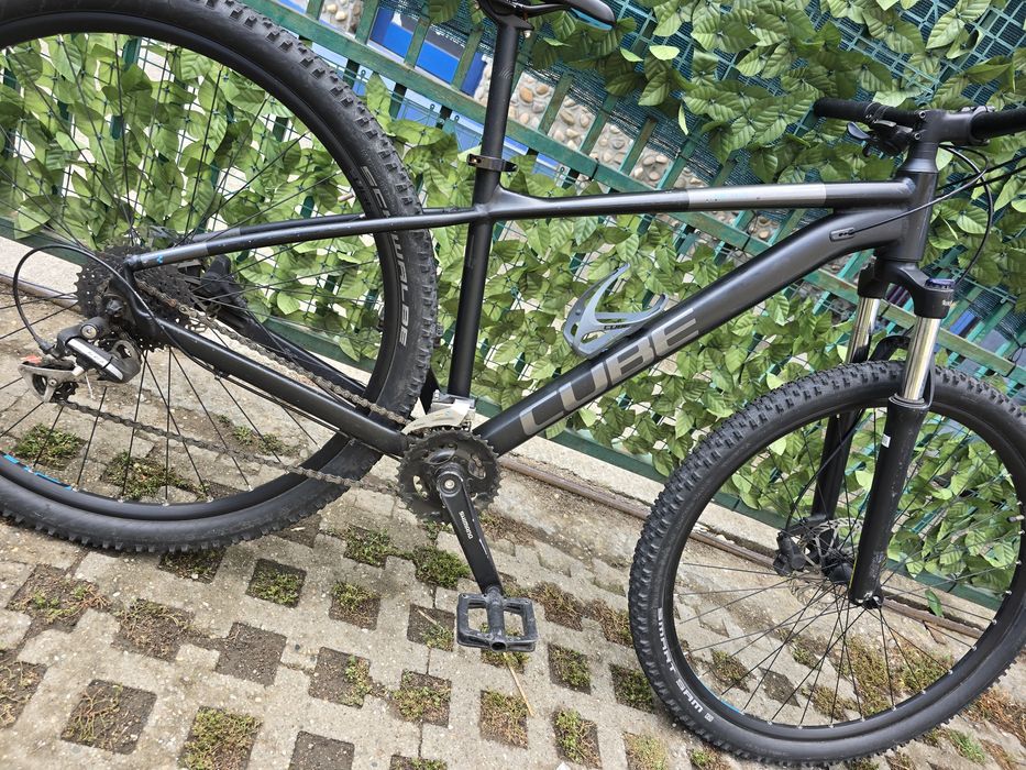 Bicicleta CUBE Aim Race, 29".