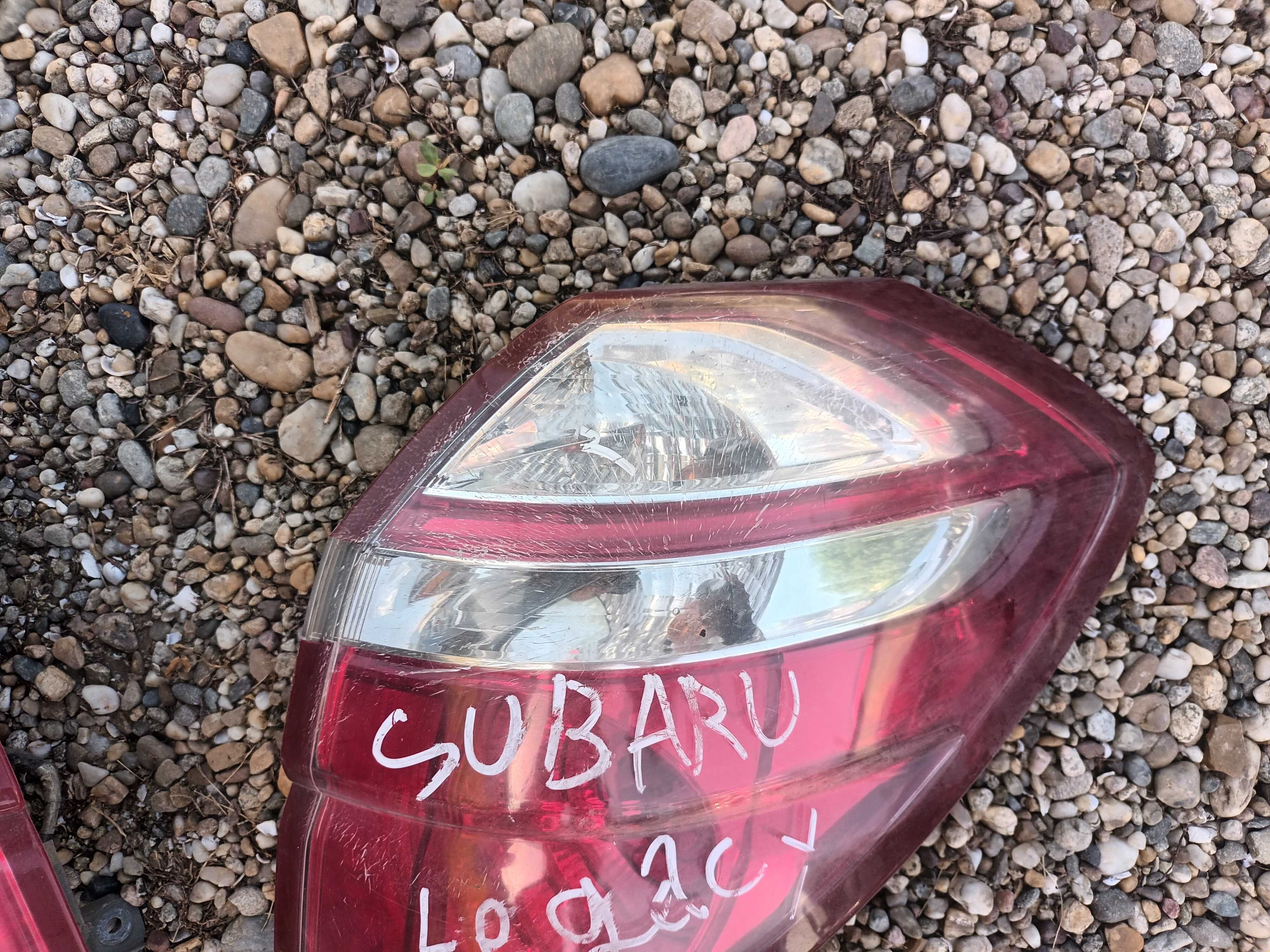 ляв и десен стоп за субару легаси SUBARU LEGACY
