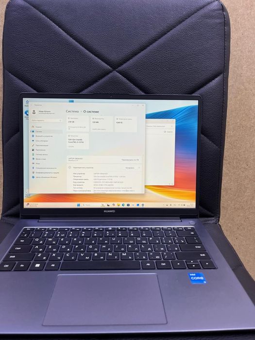 Ноутбук Huawei i3-12