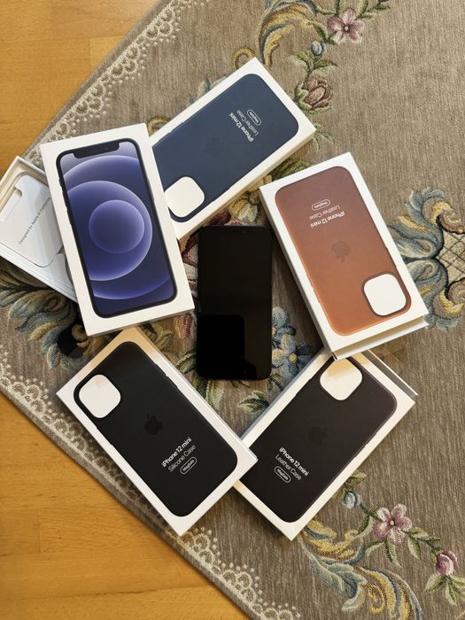 Apple iPhone 12 Mini 128GB + 4 Huse Apple originale