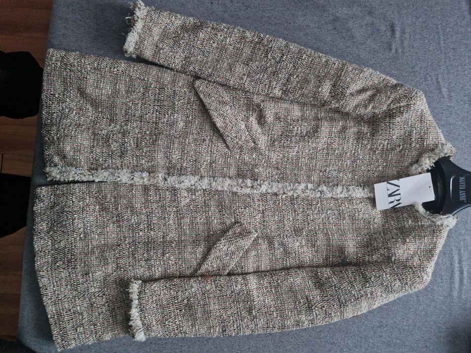 Jacheta dama Zara