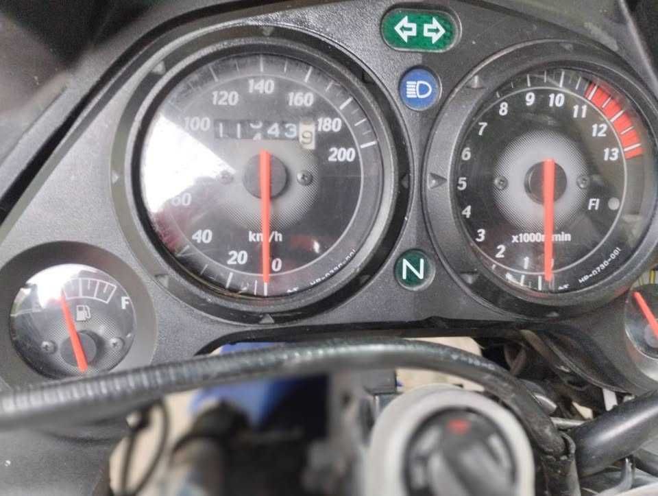 Honda cbr 125R injection 11000км реални