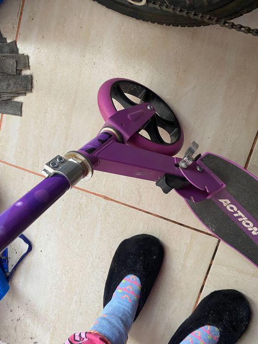 Trotinete de fete mov