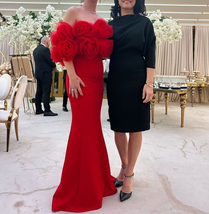 Vand rochie de seara