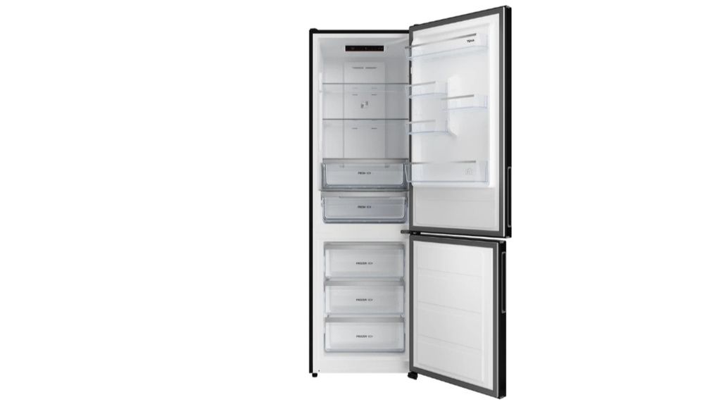 Хладилник ТЕКА RBF 44630 BK черен