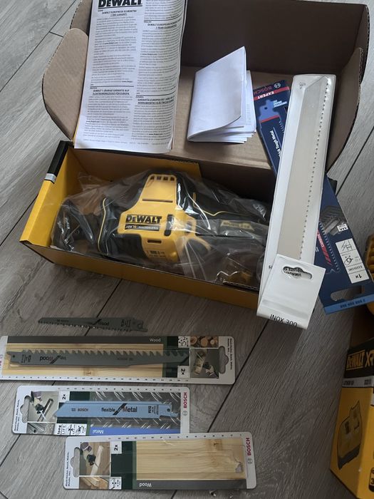 Fierastrau electric deWALT