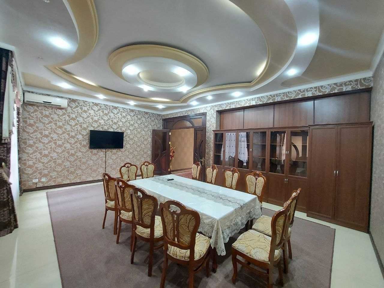 В аренду дом ( Офис , Дет сад ) ул Саломатина