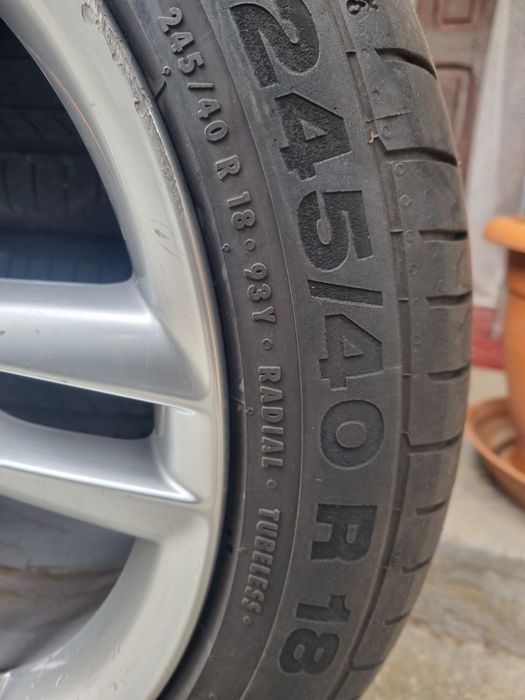 Anvelope/cauciucuri Continental Vara 245.40r18