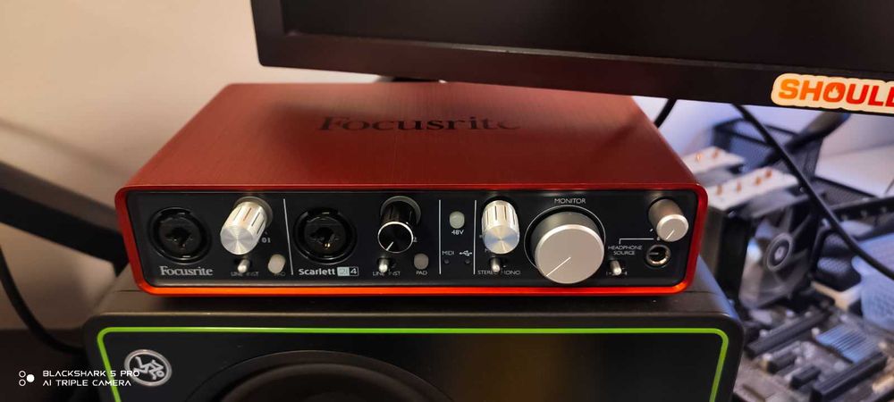 Interfata Audio Profesionala Focusrite Scarlett 2i4 GEN 2