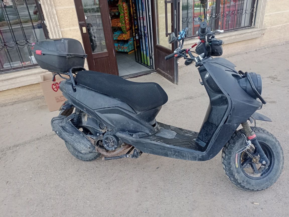 Мопед бумер 150куб