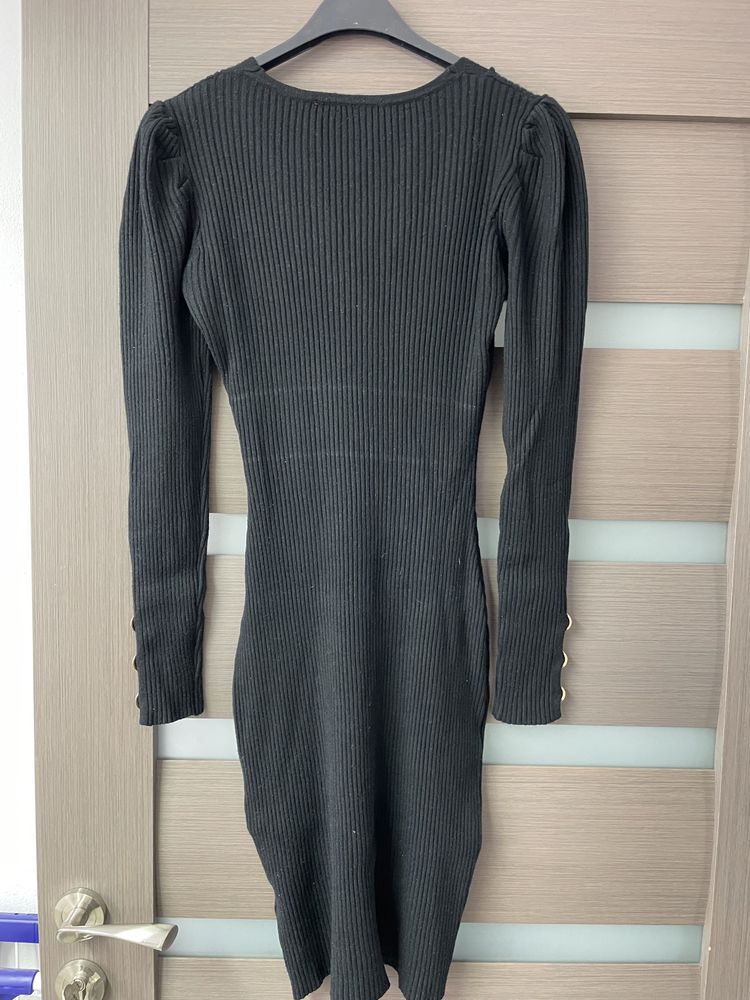 Rochie neagra mulata