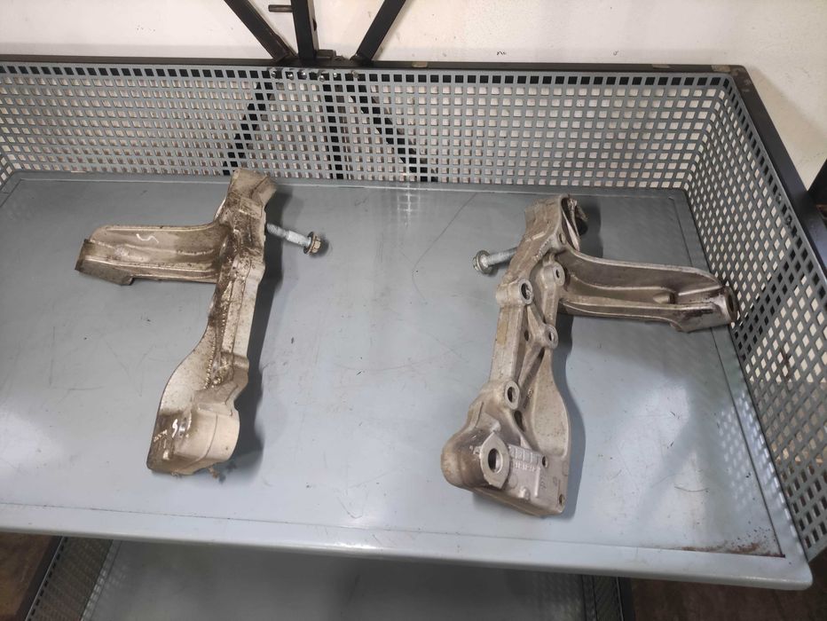 Suport brate volkswage vw golf 5 cod 1k0199296f 1k0199295e