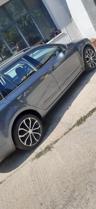 Scoda octavia 1,6 motorina