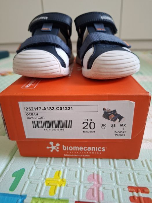 Sandale Biomecanics mărime 20