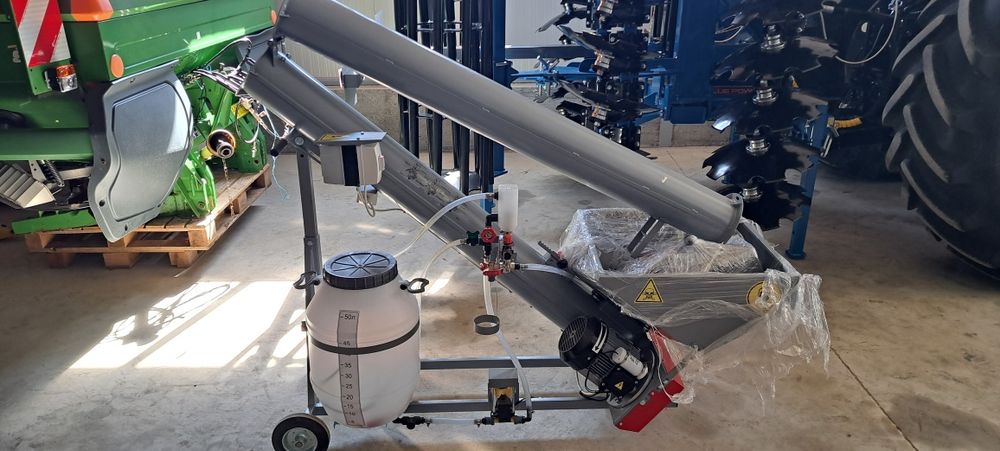 Vând mașină de tratat cereale și șnec de transfer cereale!