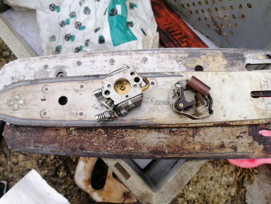 De vânzare diverse piese pt drujba Stihl AV 009 și  AV 010