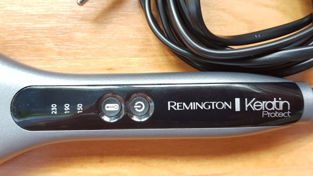 Perie nouă, Remington Keratin Protect CB7480