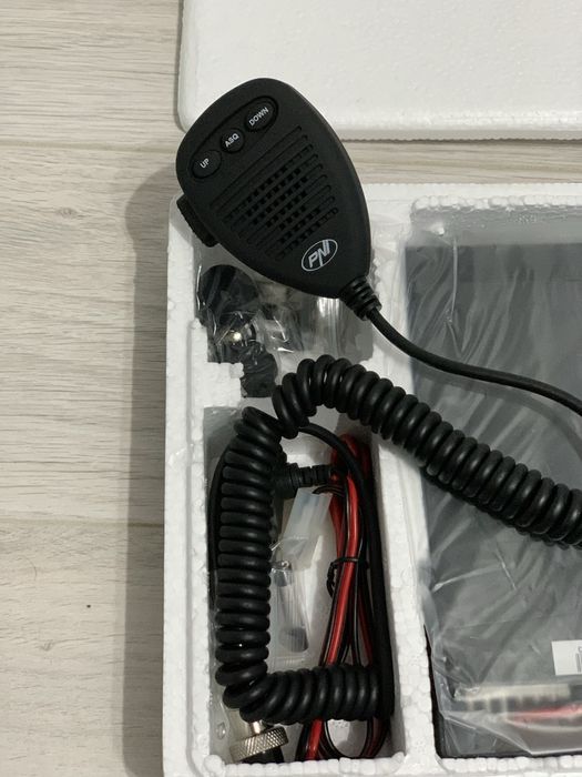 Statie cb 10w noi + antena pachet 350 lei