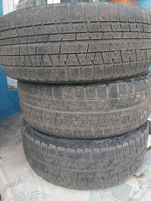 Зимняя резина 215/55/R17