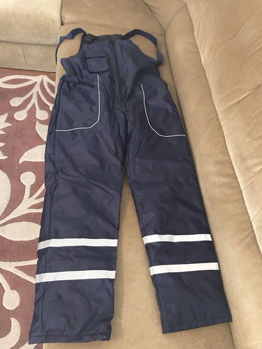 Vand salopete noi cu pieptar de iarna