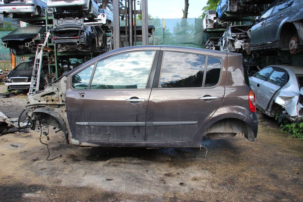 Рено Модус  1.5 DCI – само на части Renault Modus