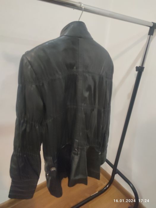 Дамско  кожено яке!