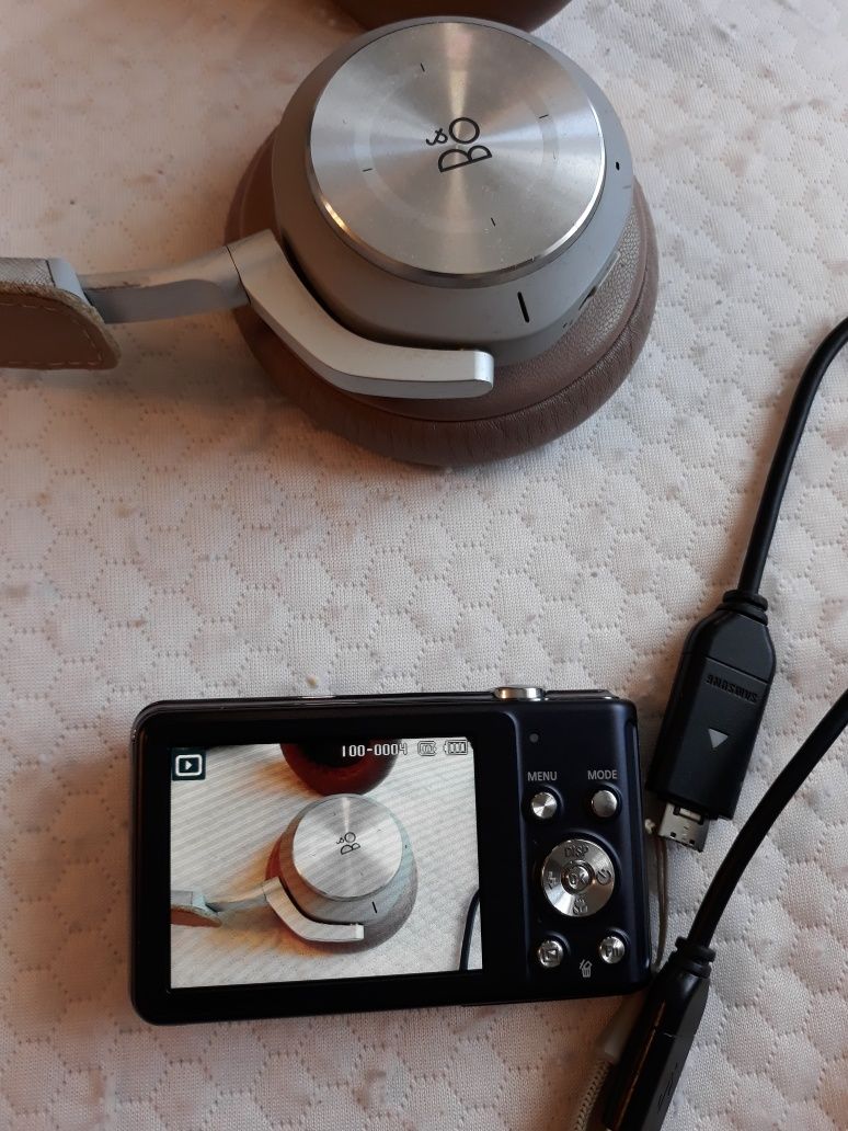 Aparat foto digital Samsung ST70 , negru