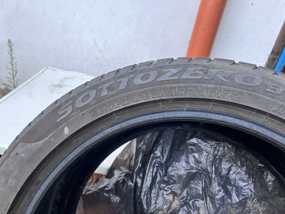 Зимни гуми Pirelli Sotozero(2бр.) 3 245/45/19